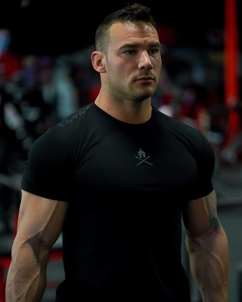 Men T Shirts Fashion Summer Bodybuilding Letter Printed Tshirt Men GYM Fitness Workout O-Neck Show Muscle