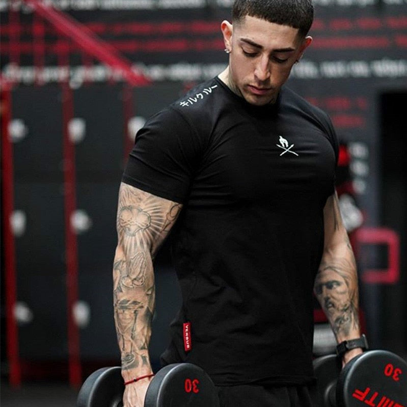 Men T Shirts Fashion Summer Bodybuilding Letter Printed Tshirt Men GYM Fitness Workout O-Neck Show Muscle